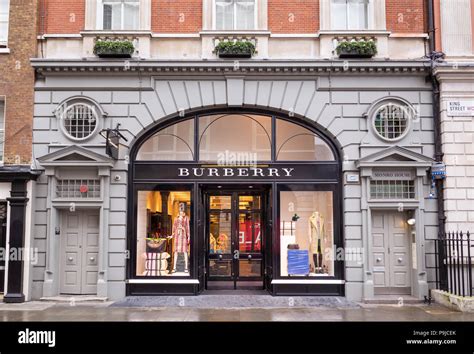 burberry lonfon|Burberry stores in London.